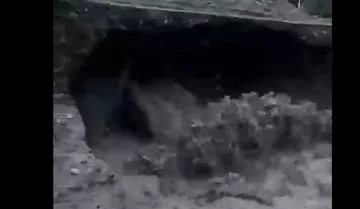 «Кыргызкомур» призывает водителей временно отказаться от поездок в Кара-Кече из-за селя