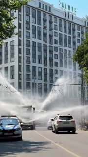 Ош шаар көчөлөрү аномалдуу ысыктан саркам кылууда