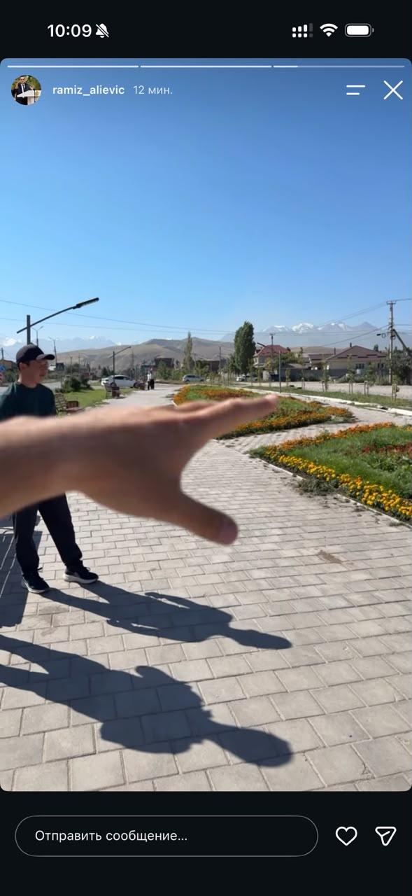 Новый сквер в Бишкеке представил вице-мэр: отмечают отсутствие тени и озеленения
