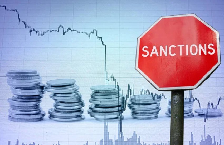 Госбанки Кыргызстана прекратили сотрудничество со 130 компаниями из-за санкционных рисков