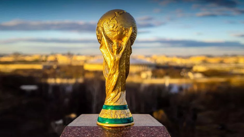 Футбол боюнча чемпионат: эл аралыктан транснационалдыкка чейин