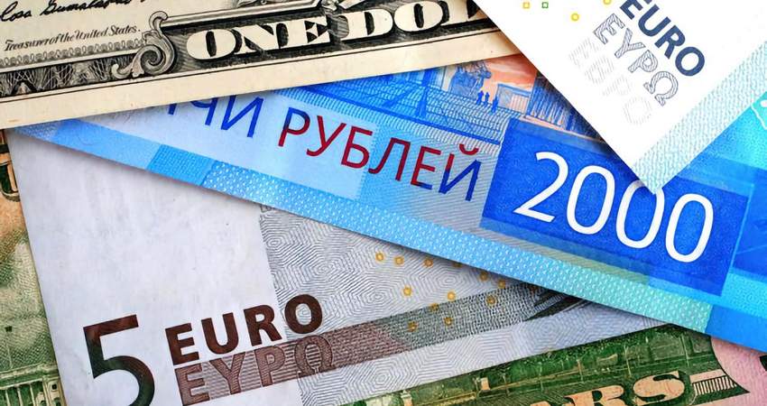 30-июлда валюталардын курсу: евро жана юань кымбаттады, рублдин баасы бир аз түштү