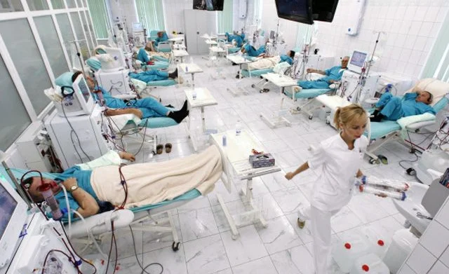 В Кыргызстане 4714 пациентов ежемесячно проходят гемодиализ за счет государства