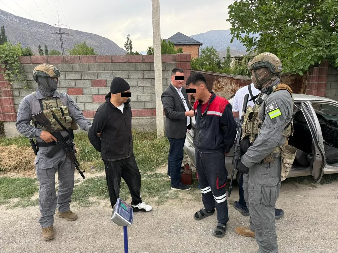 ГКНБ Кыргызстандан Афганистанга чейин жеткен эл аралык баңги каналын жоюду