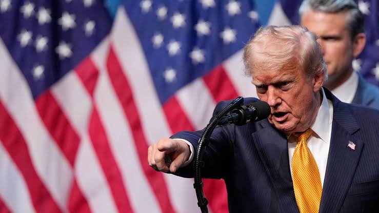 Трамп: Диалог между США и Ираном продолжится, но перемирие окончено