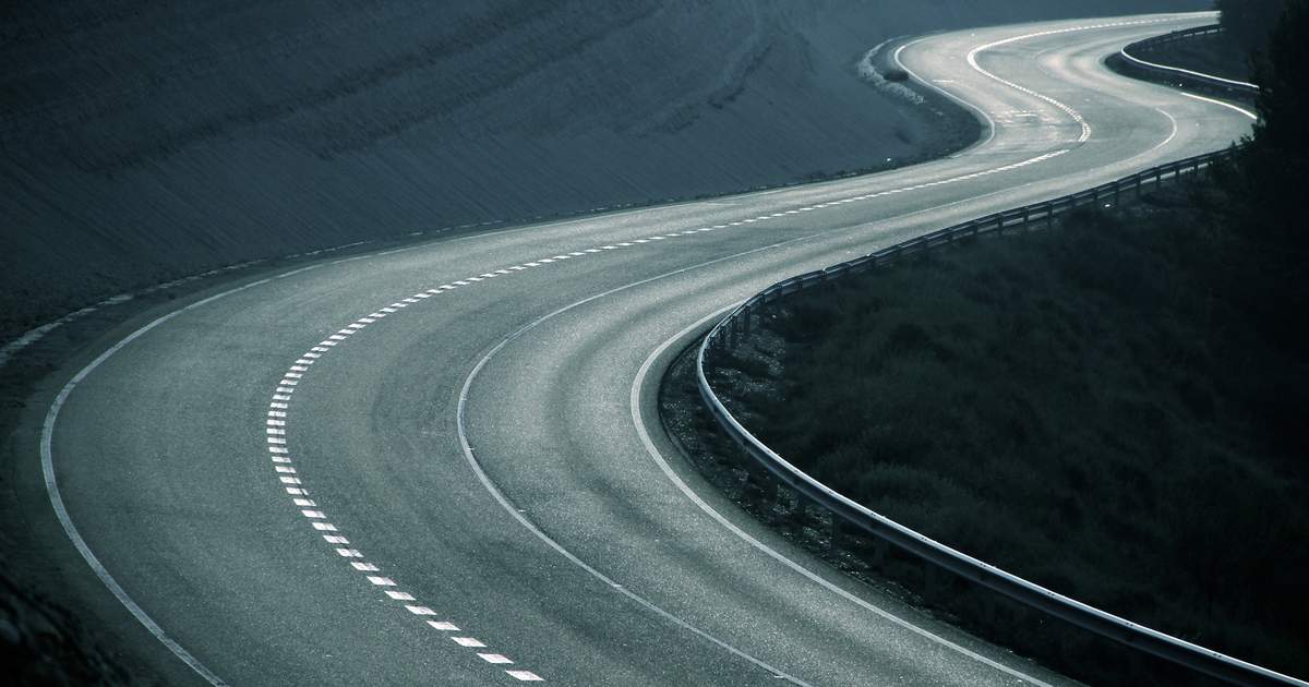 Нарын облусунда Ара-Кол–Оро-Башы жолун асфальттоо иштери жүрүүдө