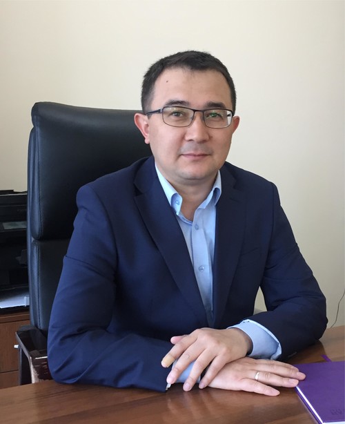 Жунушалиев Дамир Тилекович