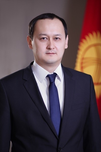 Нурбек Жениш