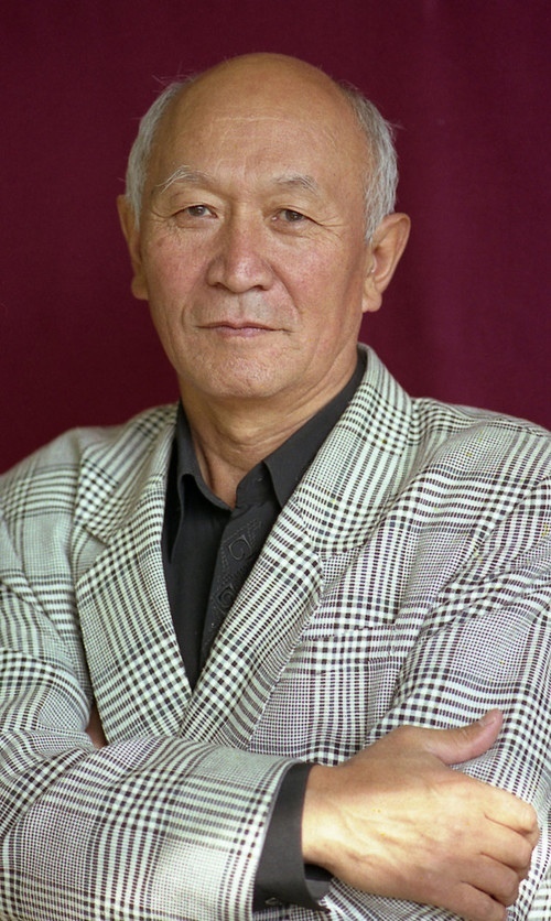 Умуралиев (Өмүралиев) Асанбек (Арсен)