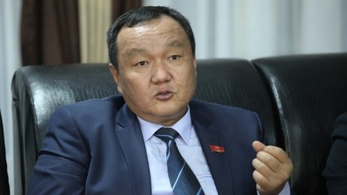 Назаров Айтмамат Кошоевич