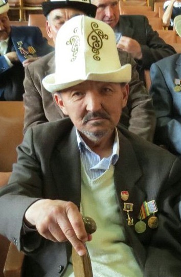 Болот Тулебердиев