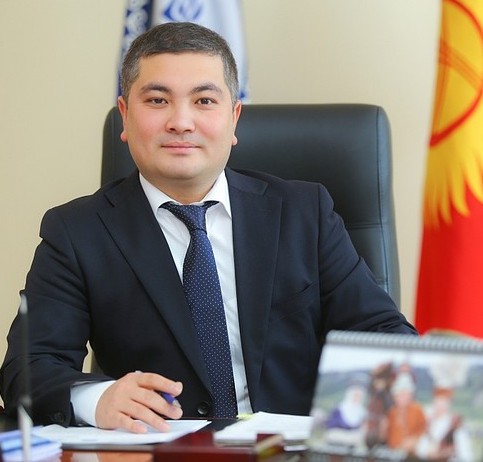 Ахметов Уран Тулондиевич